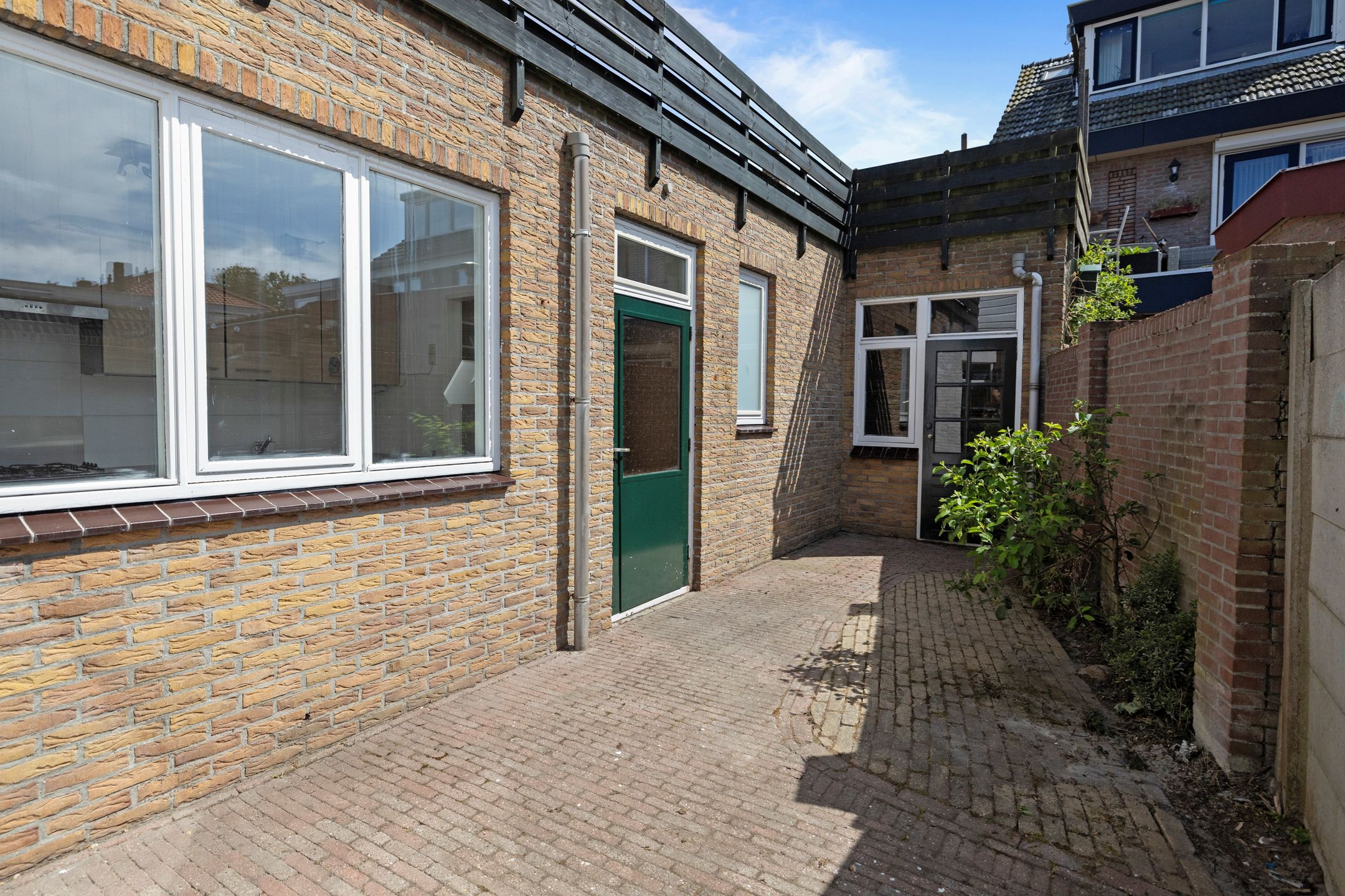 Foto 9 van De Ruijterstraat 2