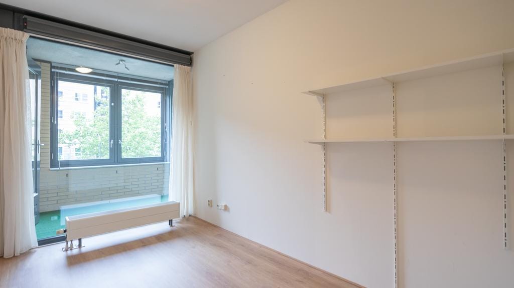 Foto 15 van Lasserstraat 18