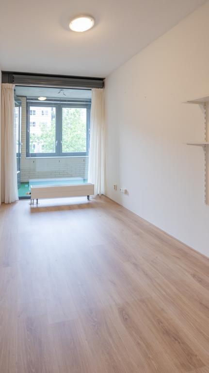 Foto 16 van Lasserstraat 18