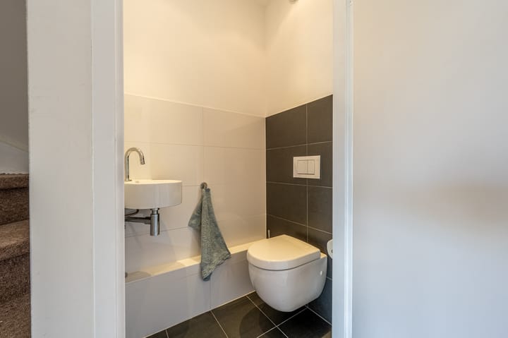 Foto 10 van Marseillehof 17