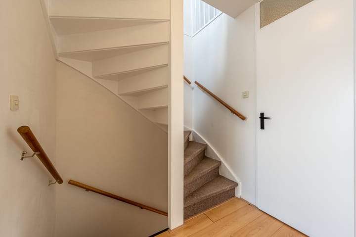 Foto 20 van Marseillehof 17