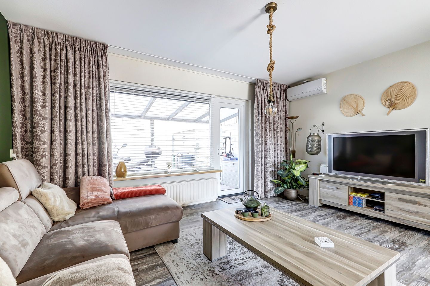 Photo 5 of Mustangstraat 43