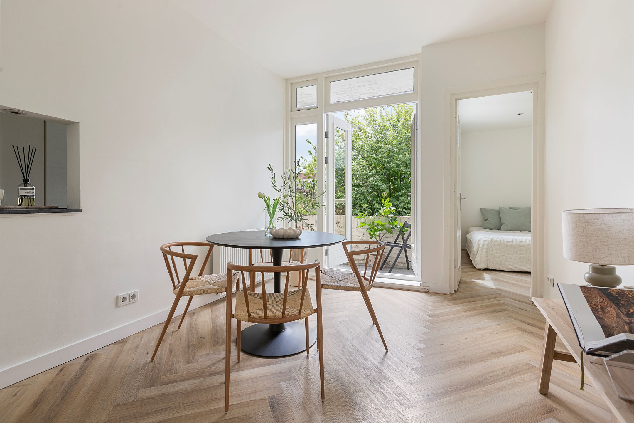 Foto 9 van Ambonstraat 22-A