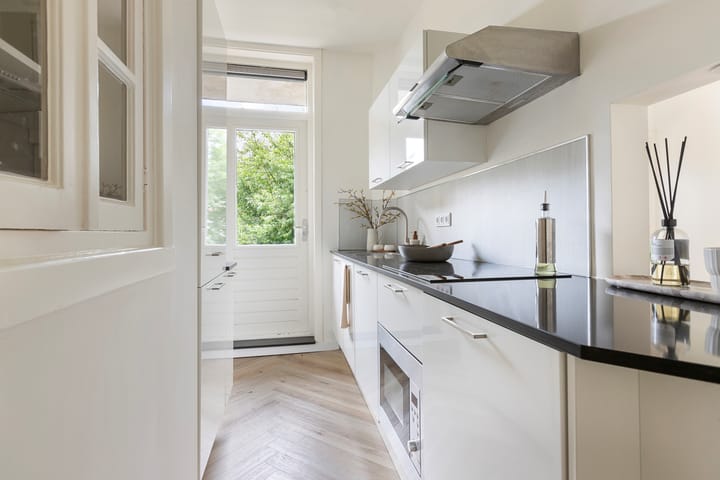 Foto 13 van Ambonstraat 22-A