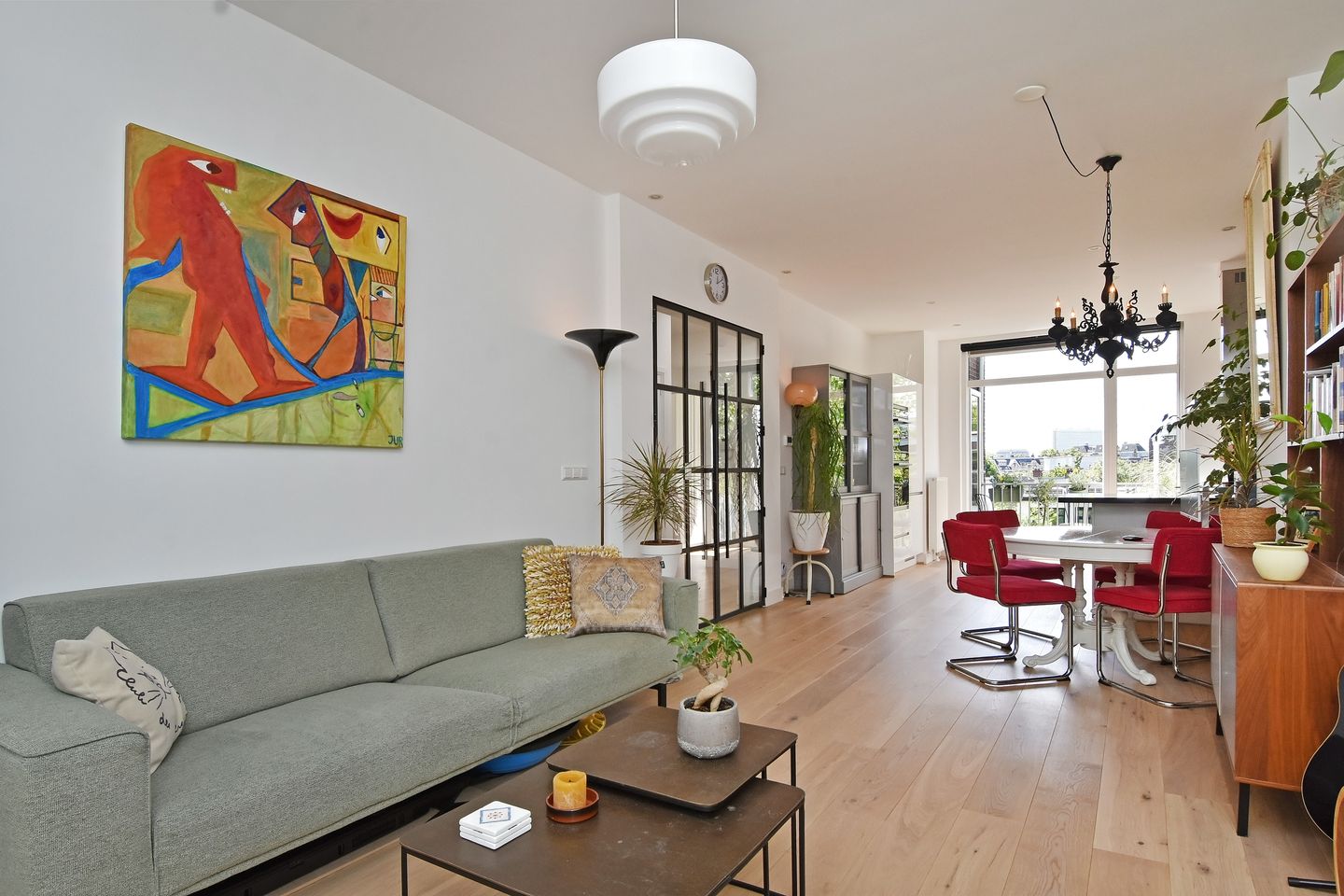 Photo 4 of Caan van Necklaan 136-B