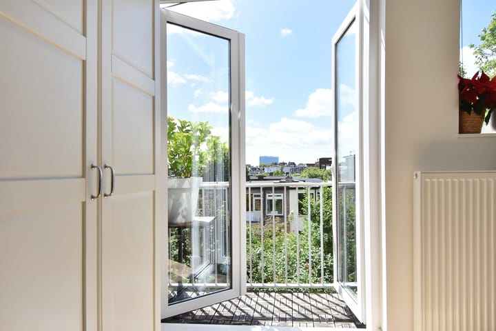 Foto 19 van Caan van Necklaan 136-B