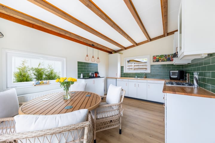 Photo 4 of Westvlietweg 10-25