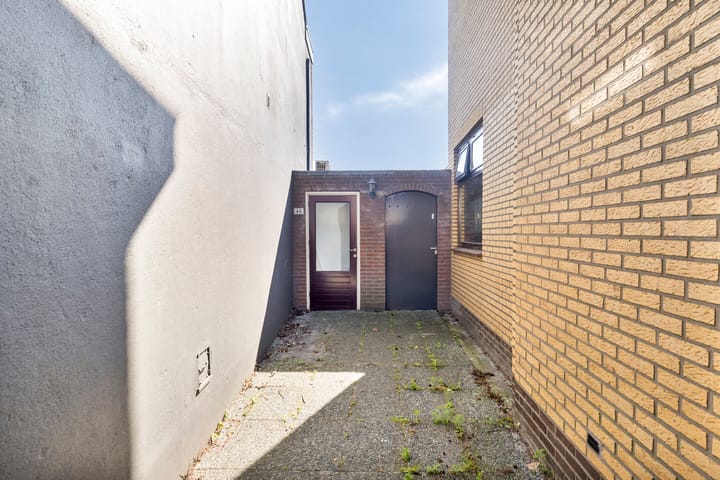 Photo 34 of Prins Bernhardlaan 46