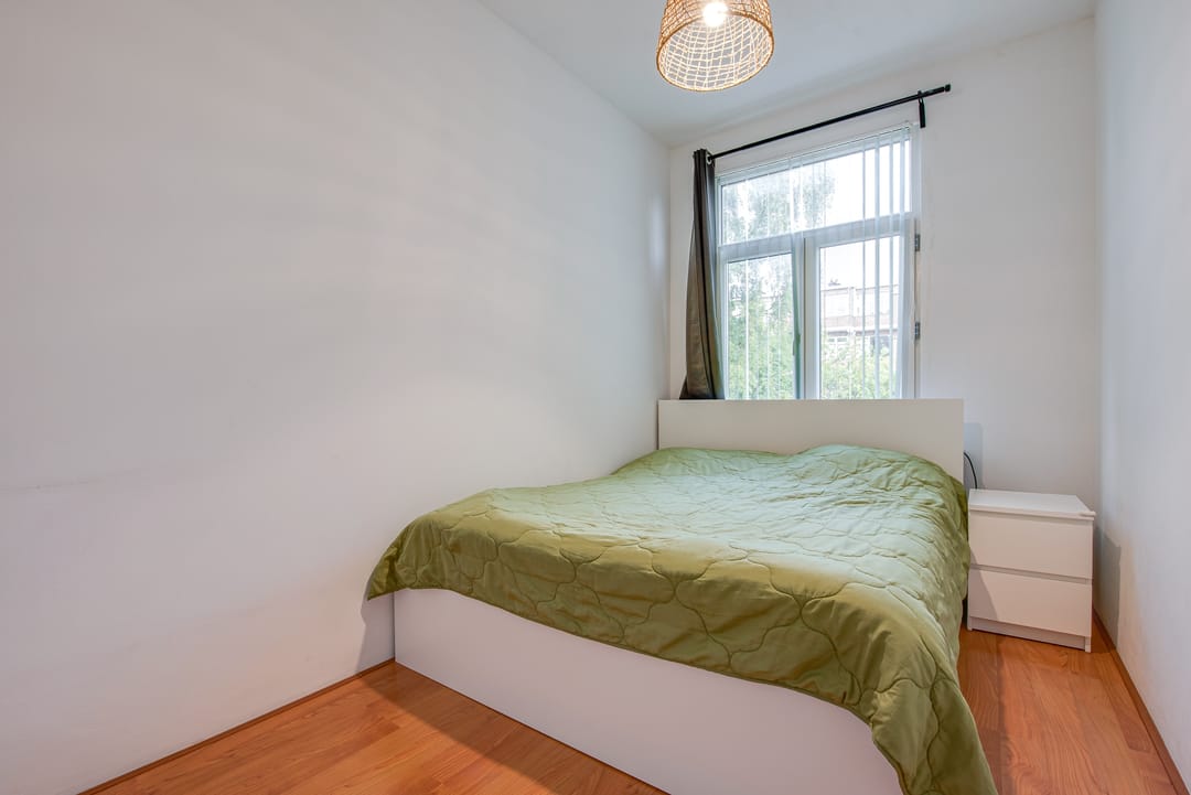 Photo 13 of Den Helderstraat 89