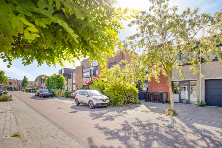 Photo 48 of Tilly de Vriestuin 13