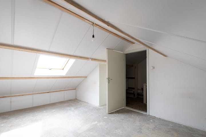 Foto 17 van Brederostraat 15