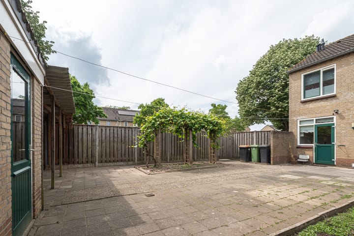 Foto 20 van Brederostraat 15