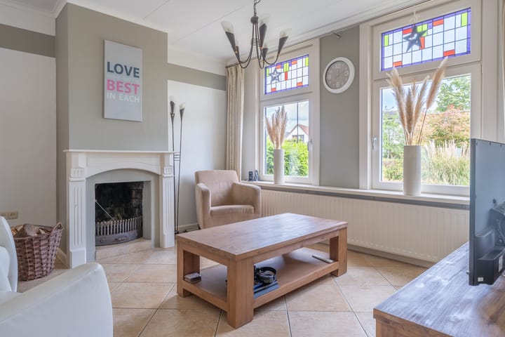 Foto 2 van Oostweg 68