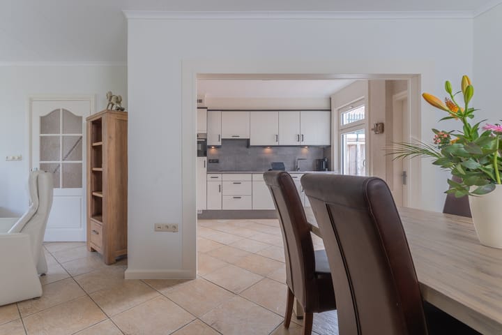 Foto 11 van Oostweg 68