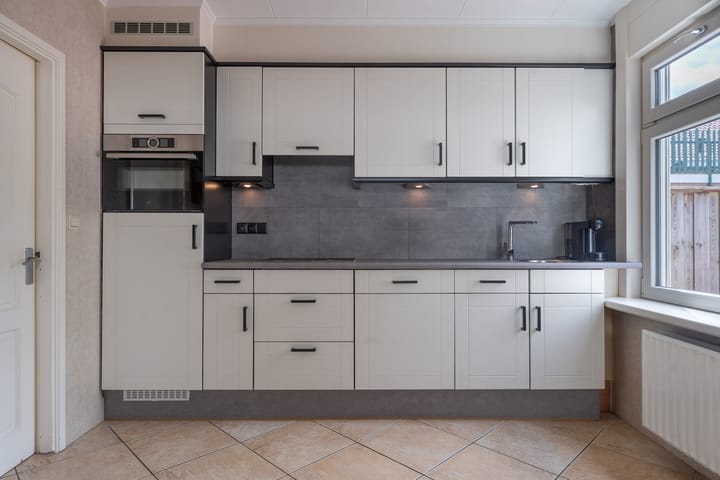 Foto 16 van Oostweg 68