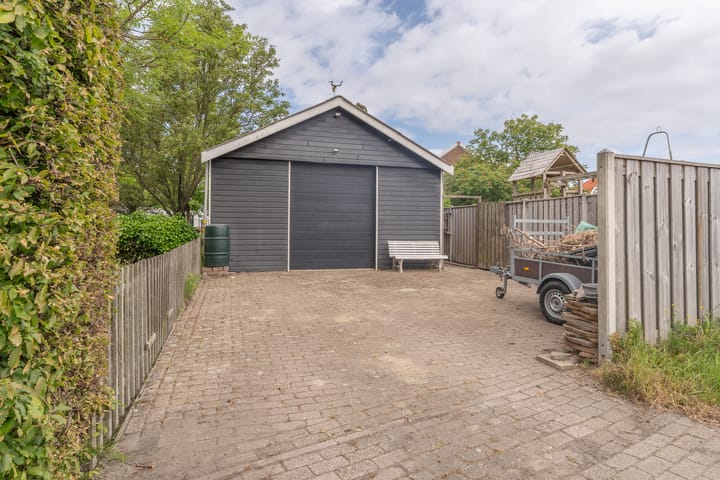 Foto 35 van Oostweg 68