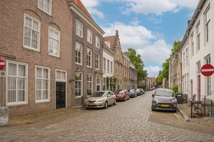 Photo 59 of Oudheusdensestraat 15