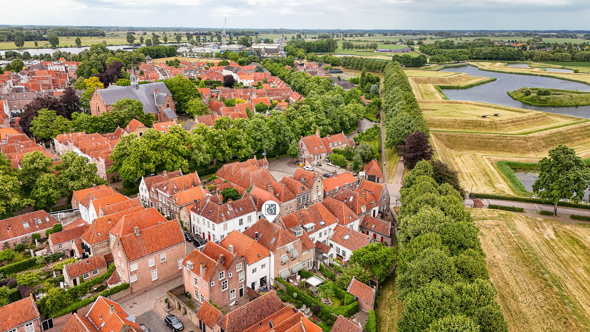 Foto 60 van Oudheusdensestraat 15