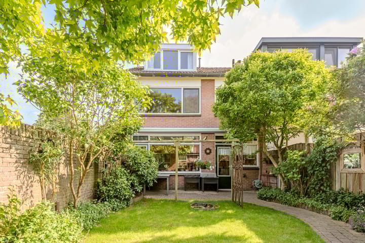 Foto 22 van Van Breestraat 41