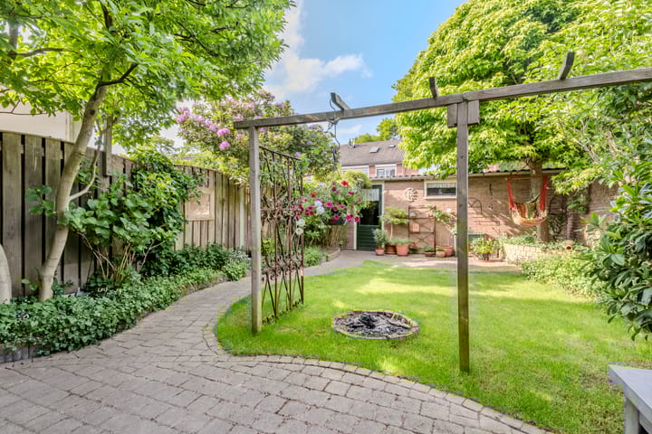 Foto 25 van Van Breestraat 41