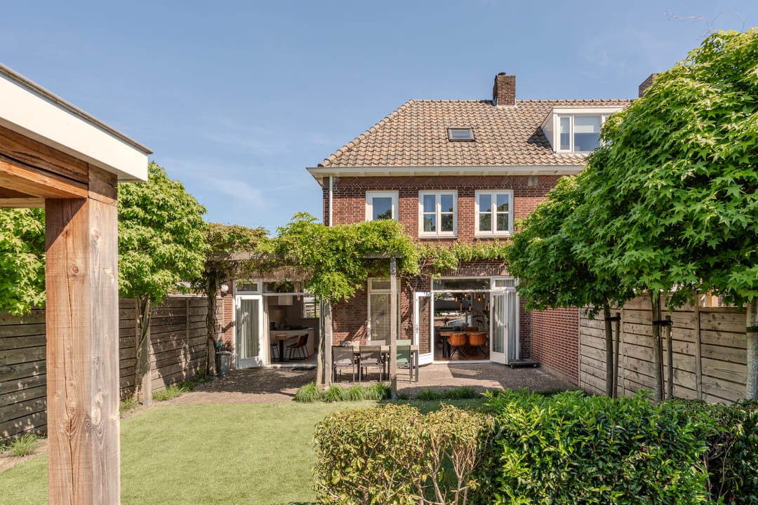 Photo 2 of Vondelstraat 87