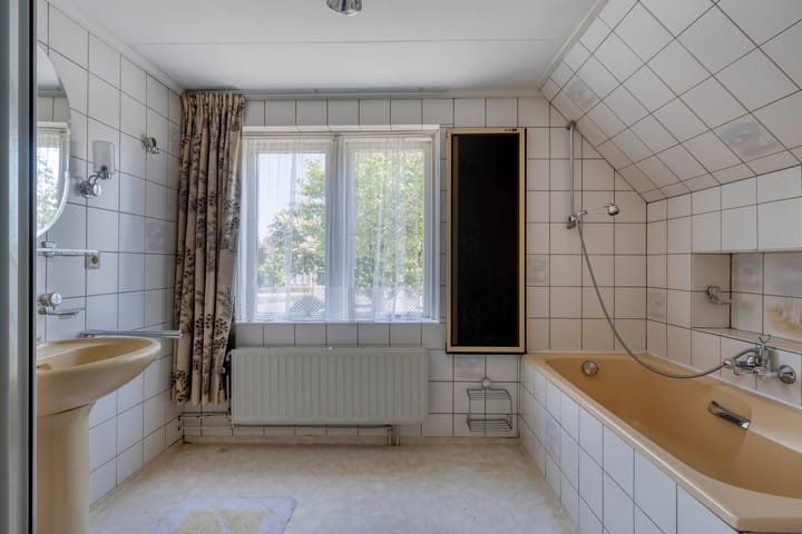 Foto 23 van Parallelweg 13