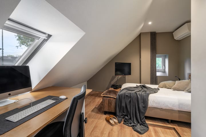 Photo 15 of Torenstraat 34