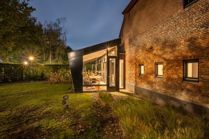 Photo 23 of Torenstraat 34