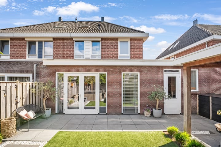 Foto 6 van Laan oud-Indiëgangers 34