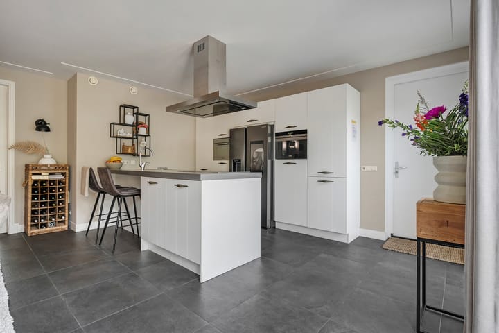 Foto 17 van Laan oud-Indiëgangers 34