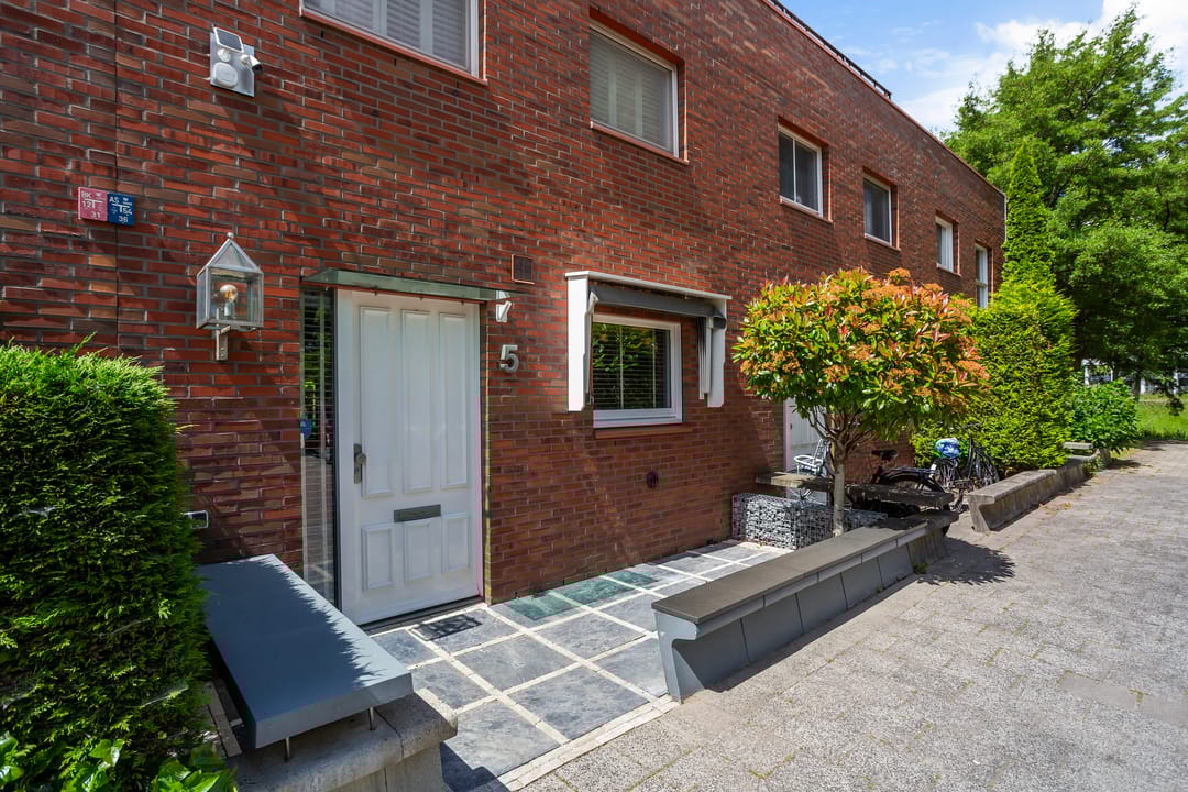 Photo 2 of Athenastraat 5