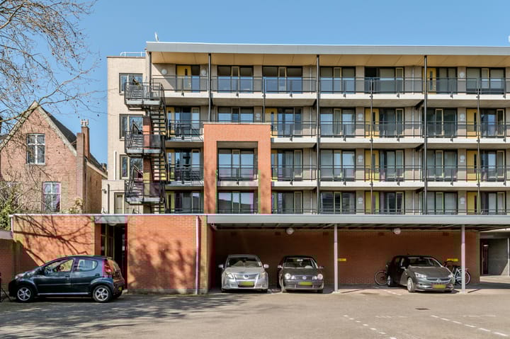 Foto 2 van Langestraat 8-03