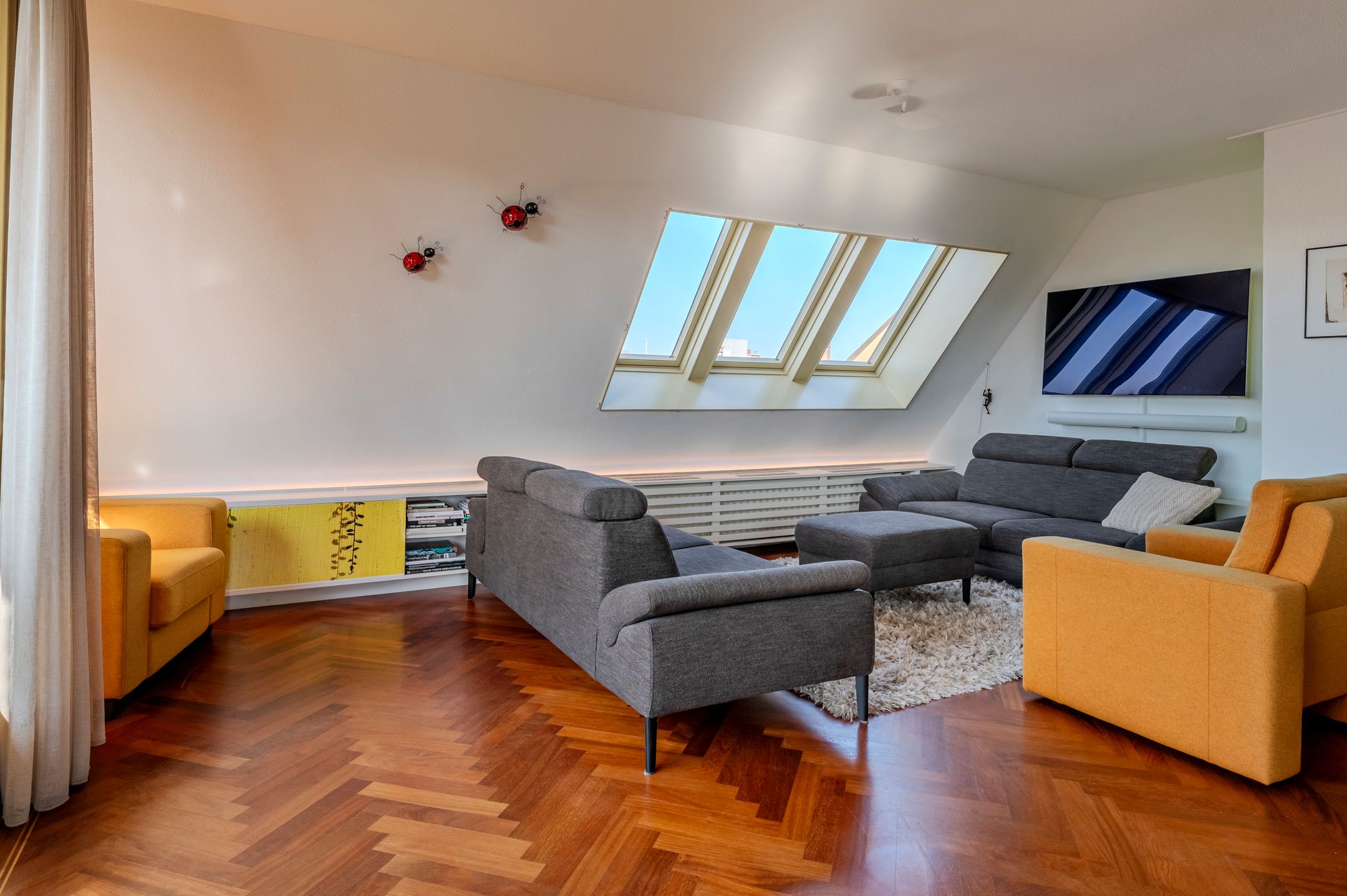 Foto 3 van Langestraat 8-03