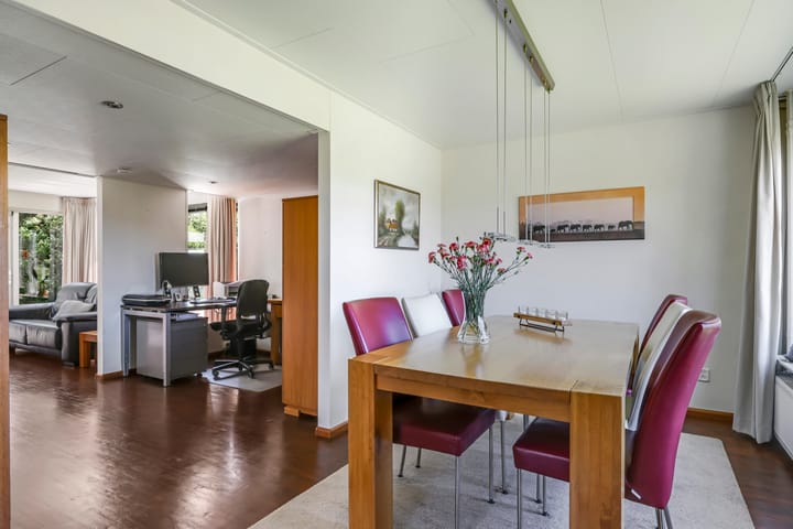 Foto 27 van Merkenhorststraat 9