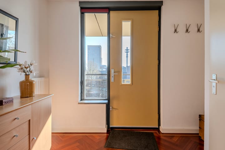 Foto 13 van Langestraat 8-03