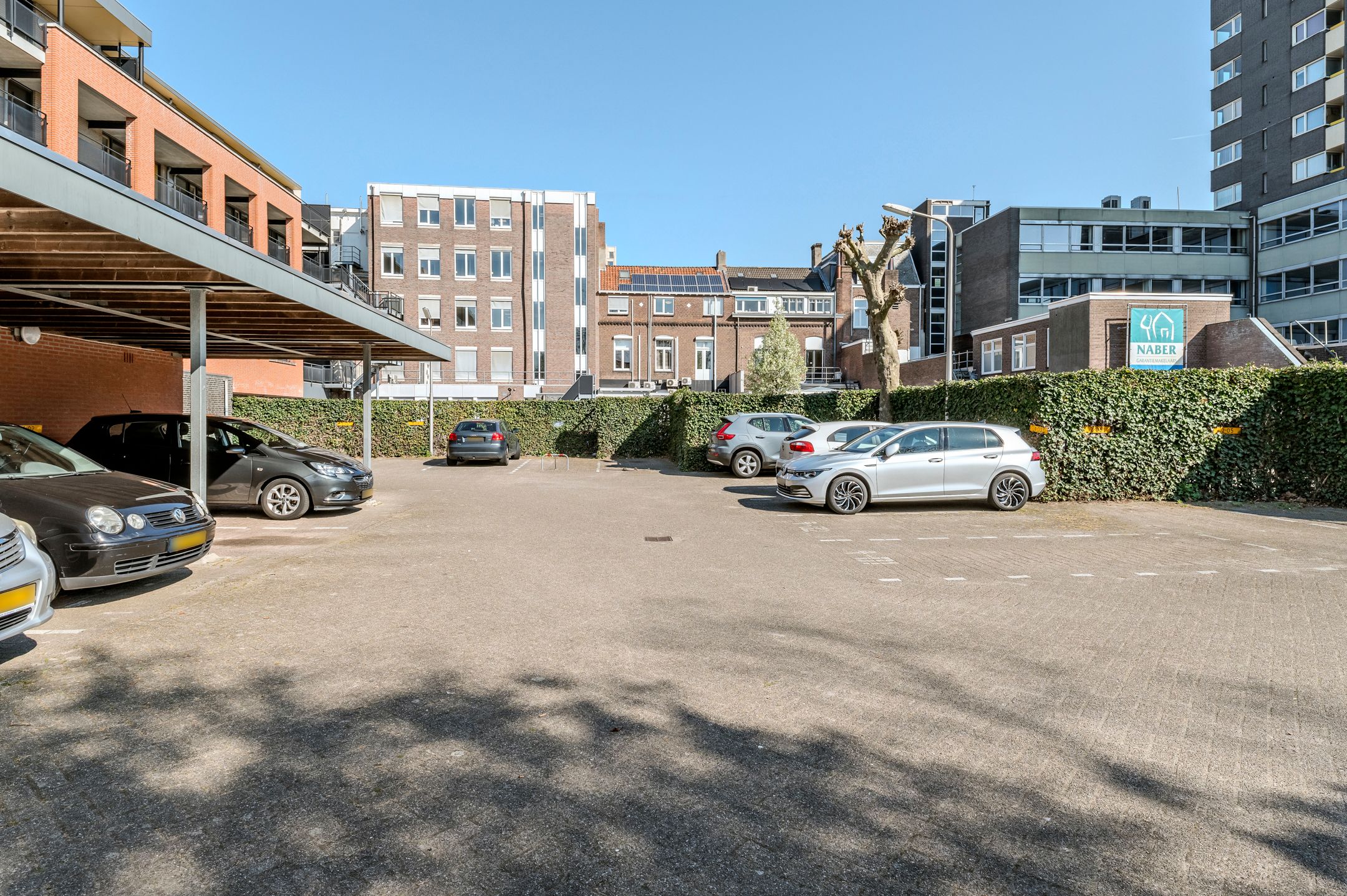 Foto 27 van Langestraat 8-03