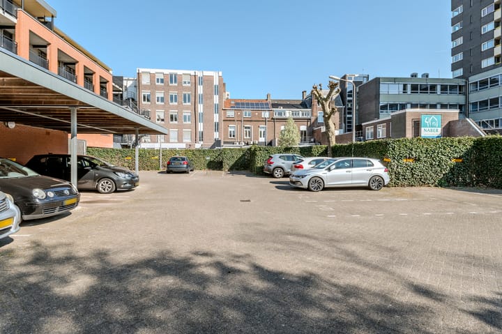 Foto 27 van Langestraat 8-03