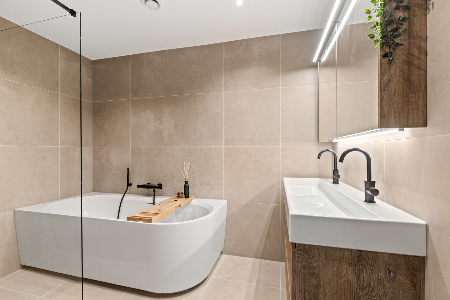 Photo 25 of Albert Schweitzersingel 34