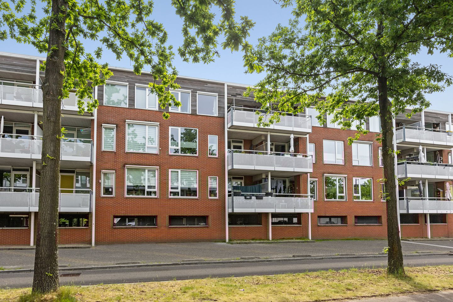 Photo 40 of Albert Schweitzersingel 34