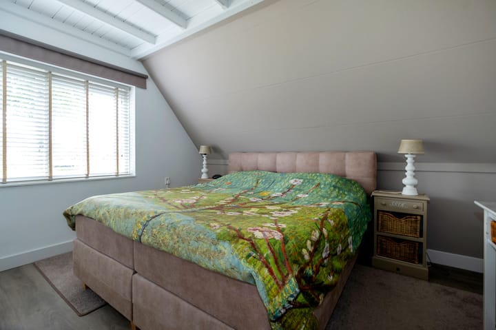 Foto 25 van Linderweg 10