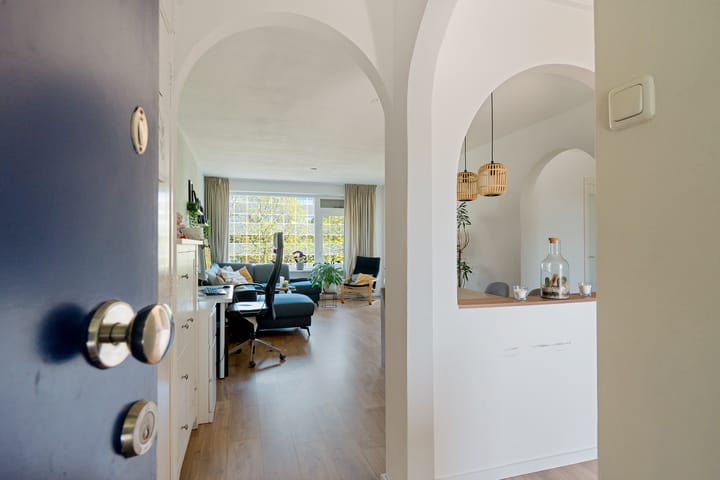 Foto 14 van Plutolaan 14