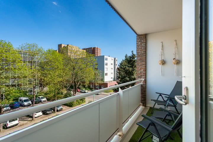 Foto 20 van Plutolaan 14