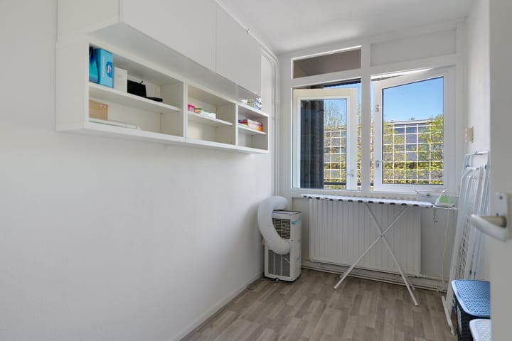 Foto 36 van Plutolaan 14