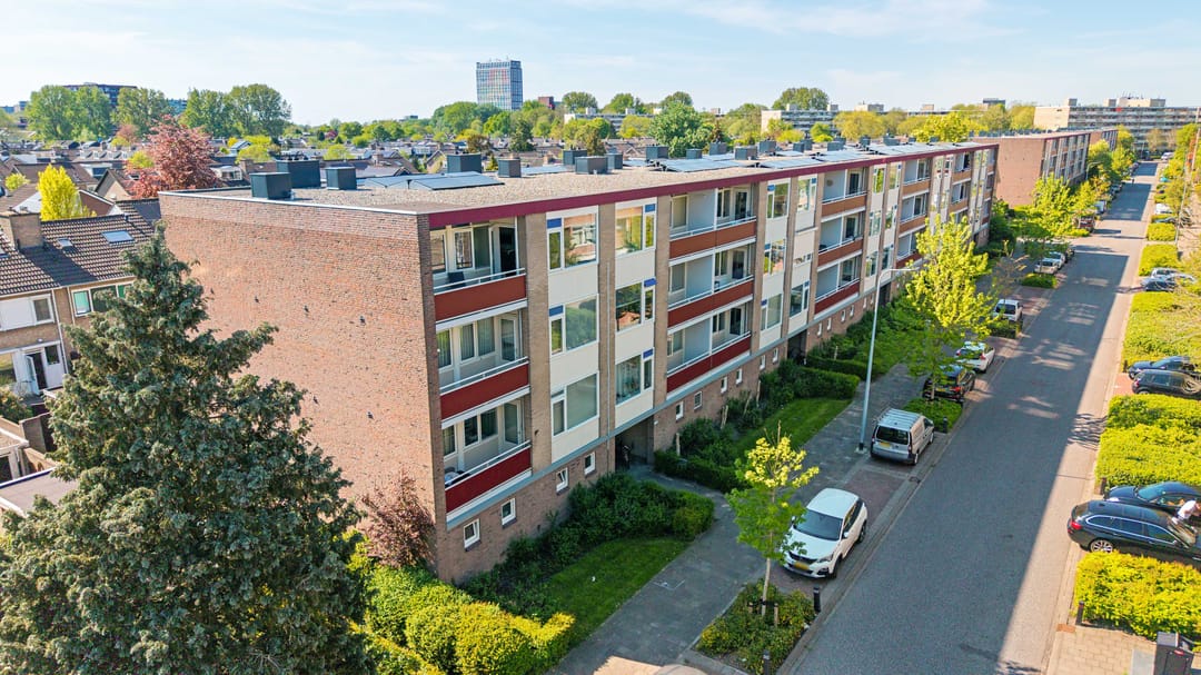 Foto 37 van Plutolaan 14