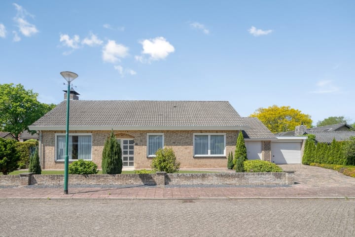 Foto 2 van Verheijen van Estveltstraat 1