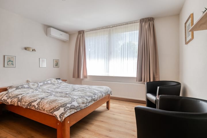 Foto 19 van Verheijen van Estveltstraat 1