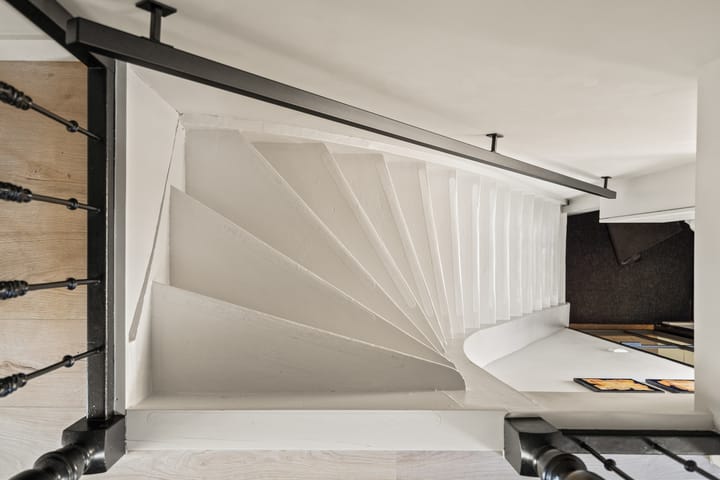 Foto 31 van Oudwijkerdwarsstraat 153