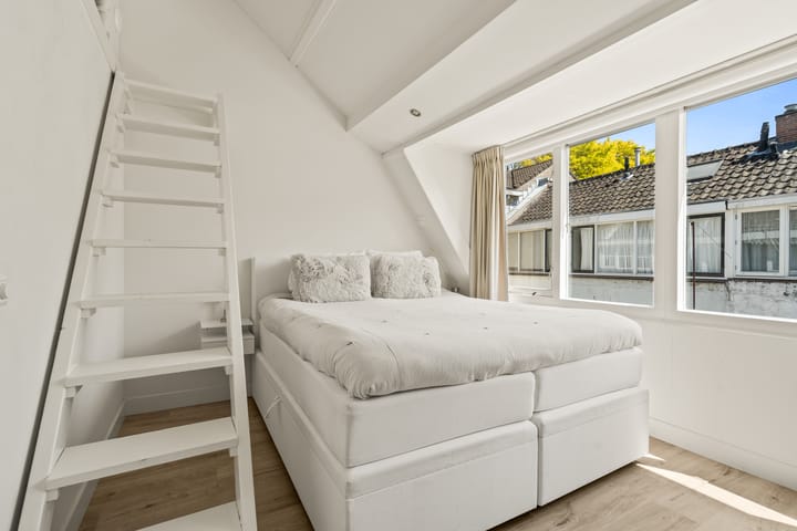 Foto 35 van Oudwijkerdwarsstraat 153