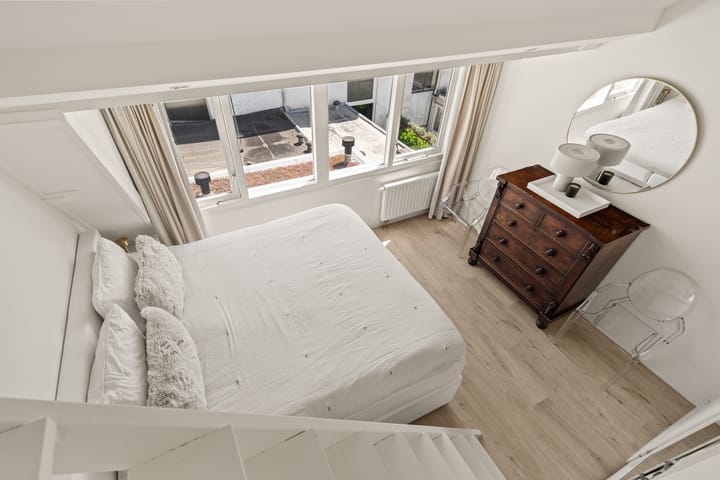 Foto 41 van Oudwijkerdwarsstraat 153