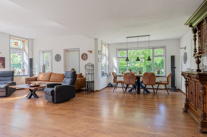 Photo 10 of Lageweg 42